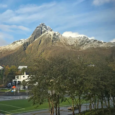 M&r Lofoten Apartment Svolvaer